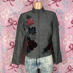 Dressbarn Size 6 Rose Embroidered Zip Up Blazer Jacket